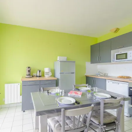 T2 Bis Avec Apercu Mer, Piscine, Parking Prive A 100m - - Fr-1-535-29 公寓 *